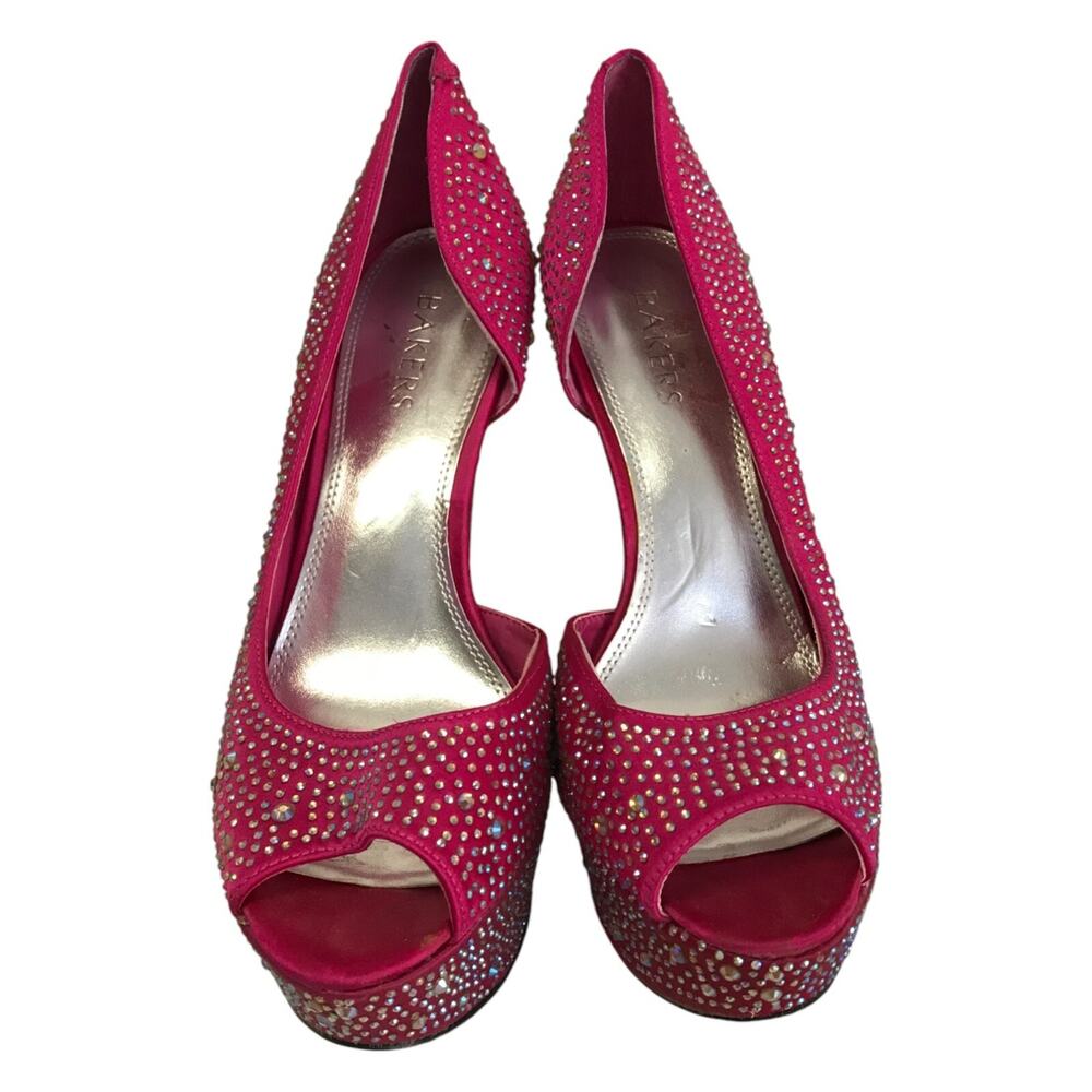 Bakers Showstopper Platform Pump Shoes Womens 10M Pink Peep Toe Rhinestone Heel